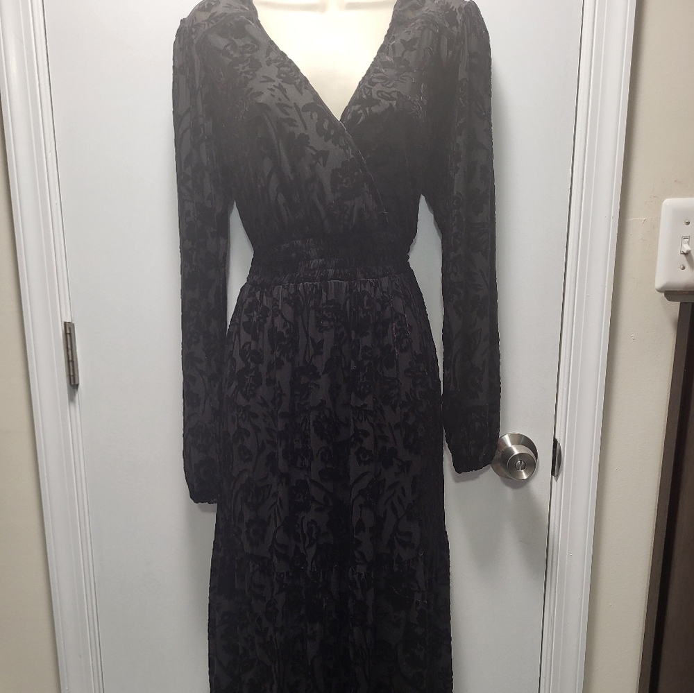 Knox Rose Black Floral Long Sleeve Dress